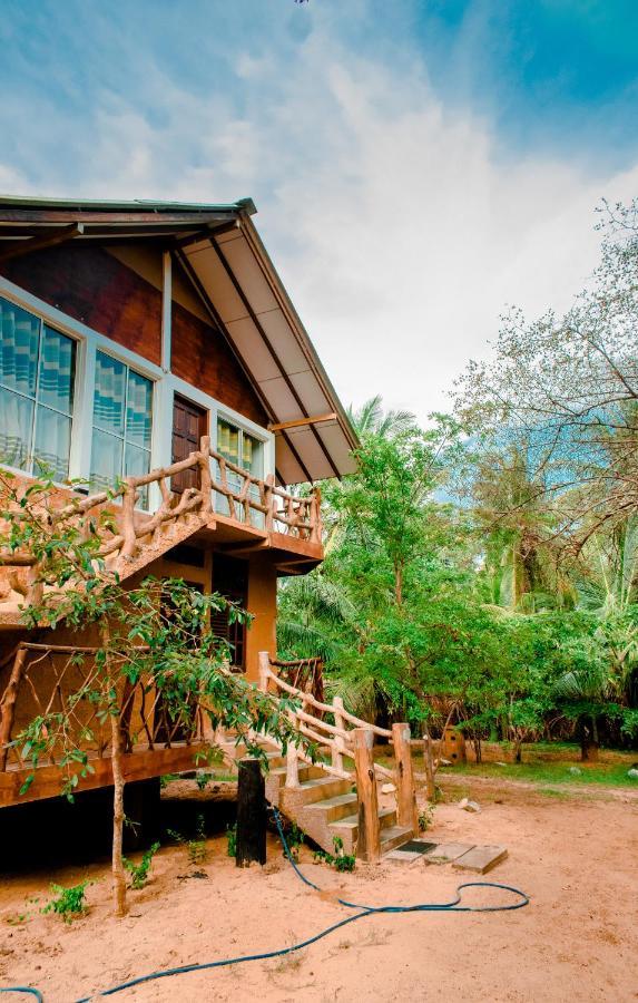 Sarada Beach Resort Yala Tissamaharama Εξωτερικό φωτογραφία