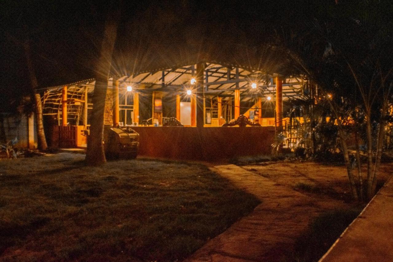 Sarada Beach Resort Yala Tissamaharama Εξωτερικό φωτογραφία